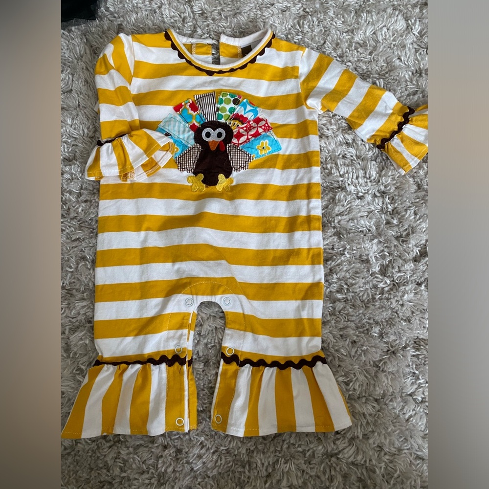 3m Banana Split Turkey Ruffle outfit